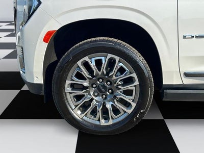 2023 GMC Yukon XL Denali Ultimate
