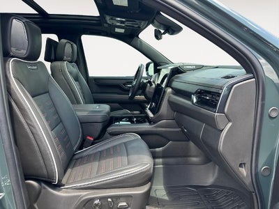 2025 GMC Yukon AT4 Ultimate