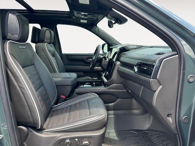 2025 GMC Yukon AT4 Ultimate