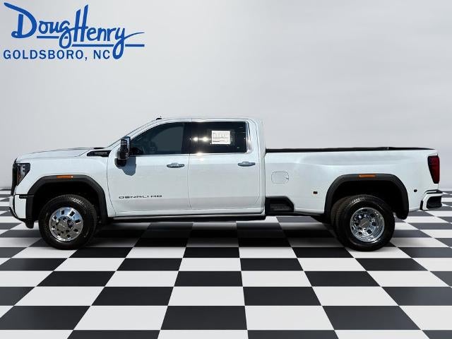 2026 GMC Sierra 3500 HD Denali Ultimate DRW