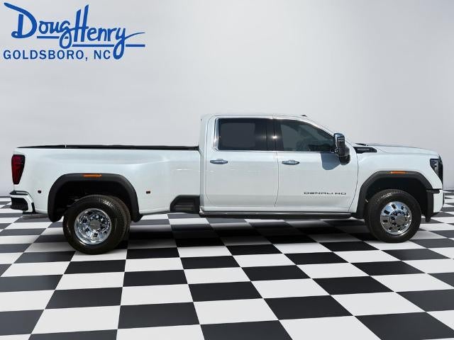 2026 GMC Sierra 3500 HD Denali Ultimate DRW