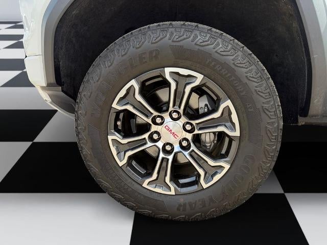 2024 GMC Canyon AT4