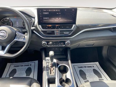 2025 Nissan Altima SR