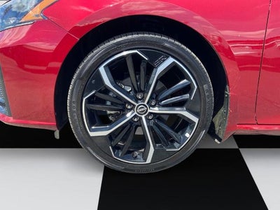 2025 Nissan Altima SR