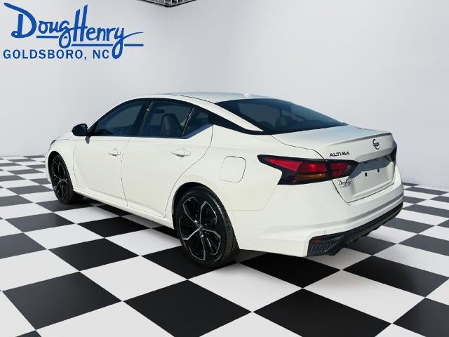 2025 Nissan Altima SR