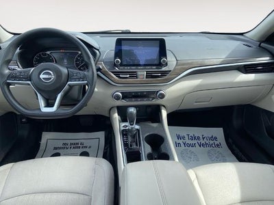 2025 Nissan Altima SV