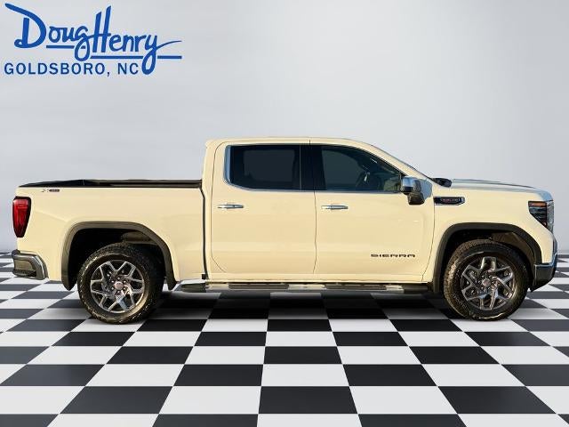 2026 GMC Sierra 1500 SLT - Photo 6