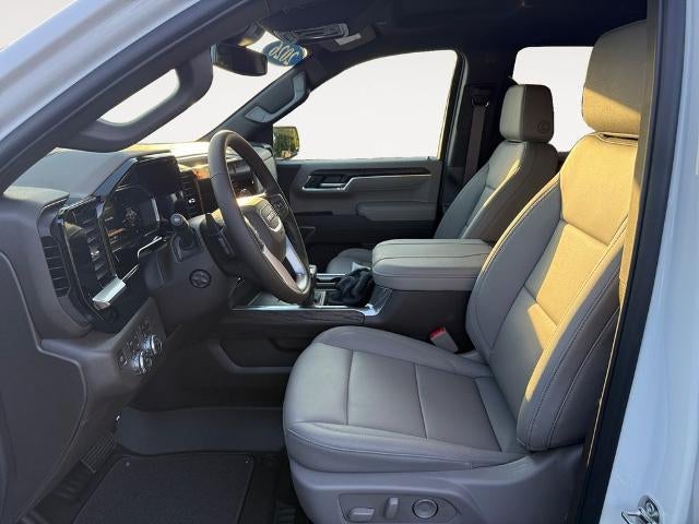 2026 GMC Sierra 1500 SLT - Photo 9