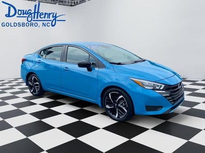2025 Nissan Versa SR