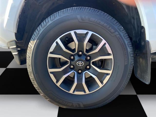 2022 Toyota Tacoma 4WD SR