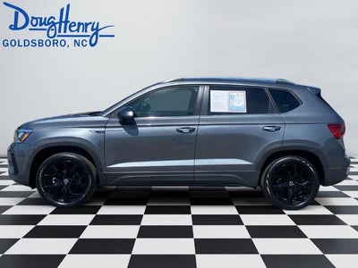 2024 Volkswagen Taos SE
