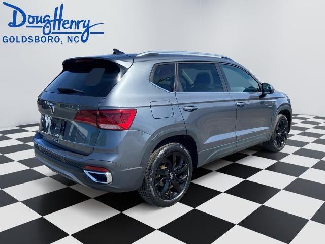 2024 Volkswagen Taos SE