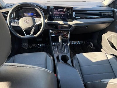 2025 Volkswagen Jetta SE
