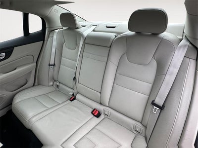 2024 Volvo S60 Core Dark Theme