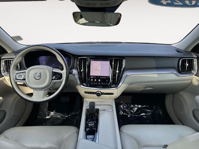 2024 Volvo S60 Core Dark Theme