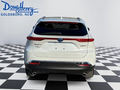 2024 Toyota Venza LE