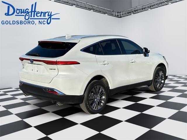 2024 Toyota Venza LE