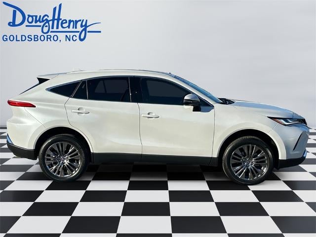 2024 Toyota Venza LE