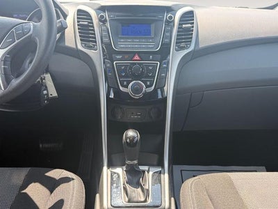 2017 Hyundai Elantra GT Base