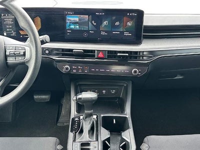 2025 Kia K5 LXS