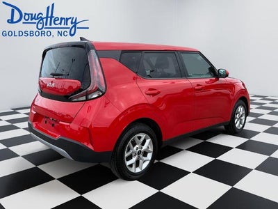 2024 Kia Soul LX