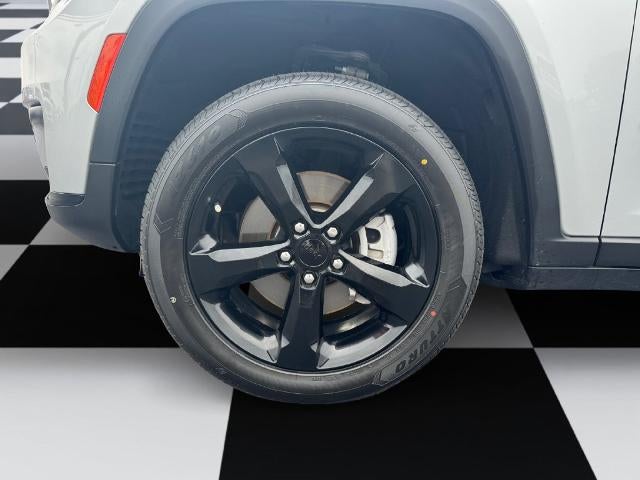 2024 Jeep Grand Cherokee L Altitude X 4x4