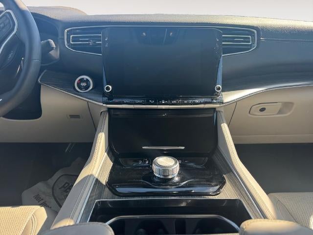 2024 Jeep Wagoneer Series II 4x2