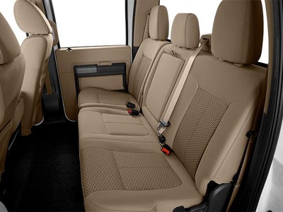 2014 Ford Super Duty F-350 DRW 4WD Crew Cab 8 Ft Box Lariat