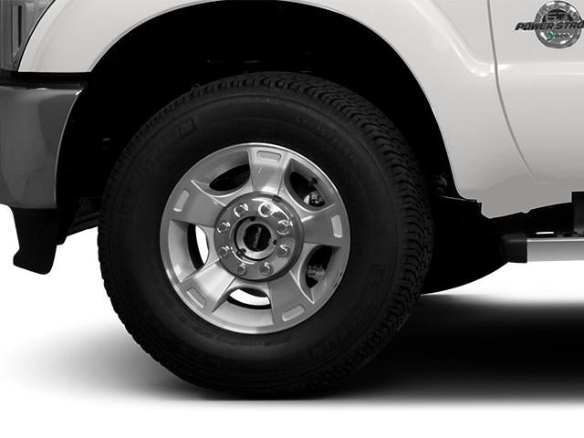 2014 Ford Super Duty F-350 DRW 4WD Crew Cab 8 Ft Box Lariat