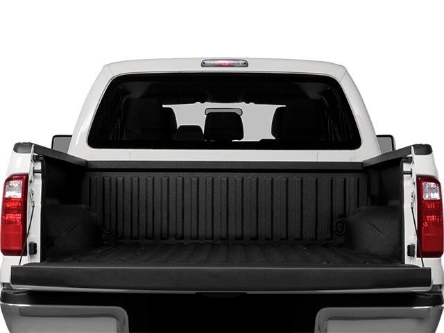 2014 Ford Super Duty F-350 DRW 4WD Crew Cab 8 Ft Box Lariat