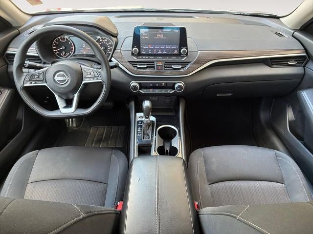2024 Nissan Altima 2.5 SV Sedan