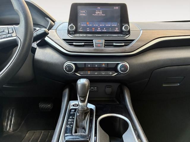 2024 Nissan Altima 2.5 SV Sedan