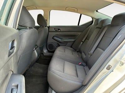 2024 Nissan Altima 2.5 SV Sedan