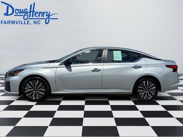 2024 Nissan Altima 2.5 SV Sedan