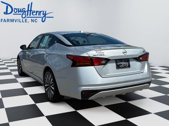 2024 Nissan Altima 2.5 SV Sedan