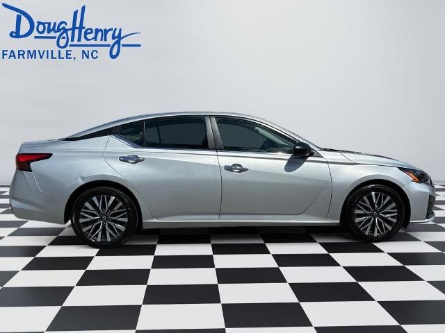 2024 Nissan Altima 2.5 SV Sedan