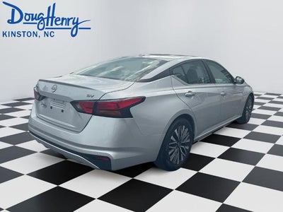 2024 Nissan Altima 2.5 SV Sedan