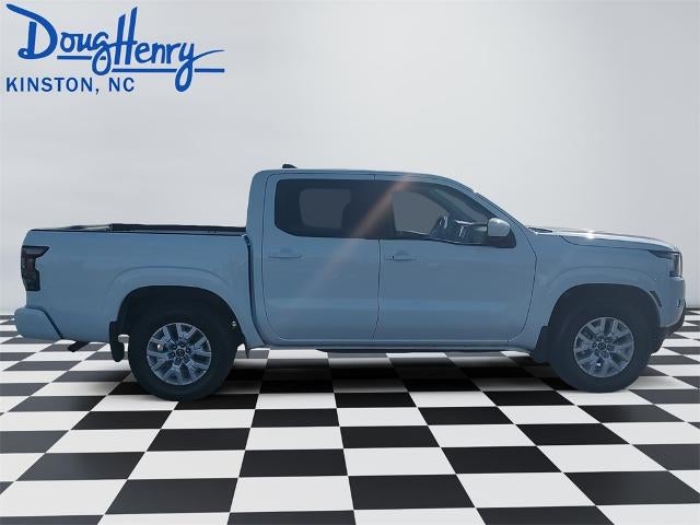 2024 Nissan Frontier Crew Cab 4x2 SV