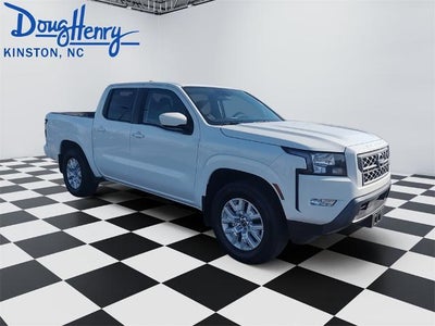 2024 Nissan Frontier Crew Cab 4x2 SV