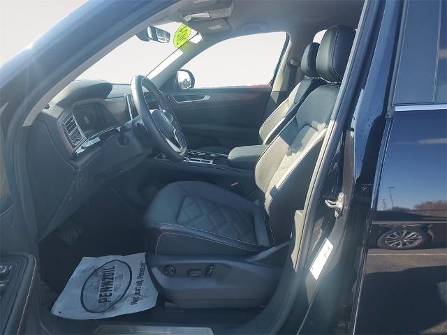 2024 Volkswagen Atlas 2.0T SE w/Technology 4MOTION