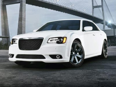 2012 Chrysler 300 4dr Sdn V8 SRT8 RWD