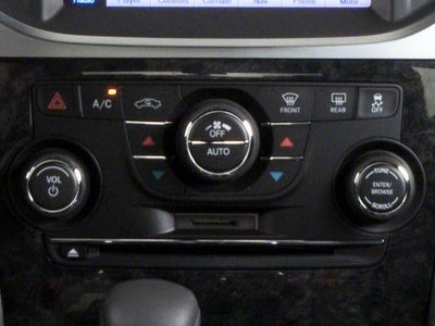 2012 Chrysler 300 4dr Sdn V6 RWD