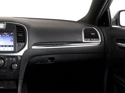 2012 Chrysler 300 4dr Sdn V6 RWD