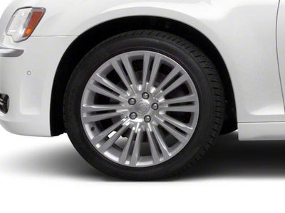 2012 Chrysler 300 4dr Sdn V6 RWD