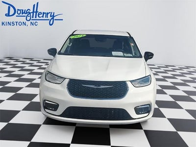 2024 Chrysler Pacifica Touring L FWD