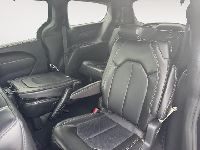 2025 Chrysler Pacifica Select FWD