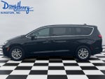 2025 Chrysler Pacifica Select FWD