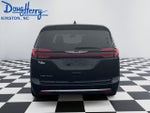 2025 Chrysler Pacifica Select FWD