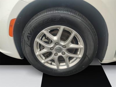 2024 Chrysler Pacifica Touring L FWD