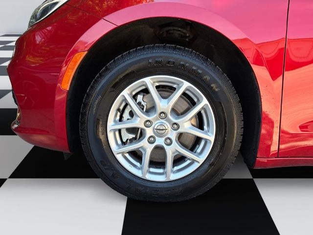 2025 Chrysler Pacifica Select FWD